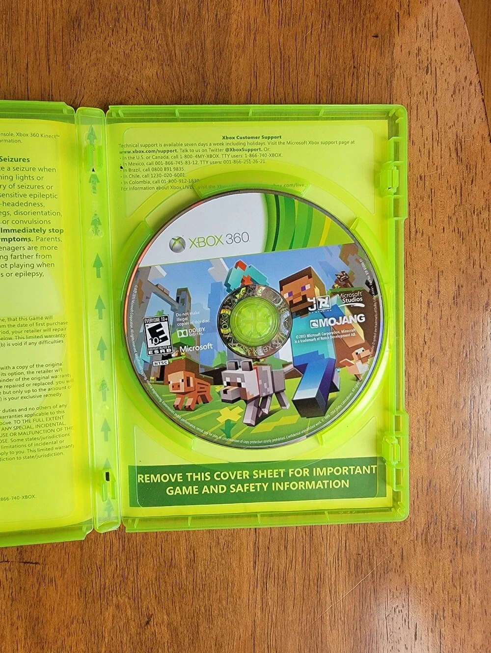 Microsoft Minecraft Xbox 360 Edition - G2W-00002 Rated E For Everyone 10+